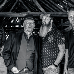 BEEN THERE LIVE: Swampstone